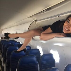 •Meet Your Posher!•